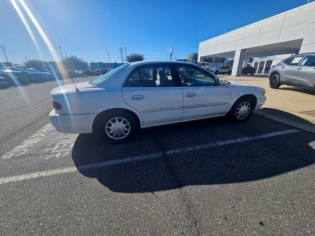 Used 2004 Buick Century Custom FWD image 4