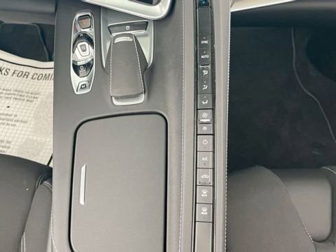 Used 2022 Chevrolet Corvette Stingray image 40