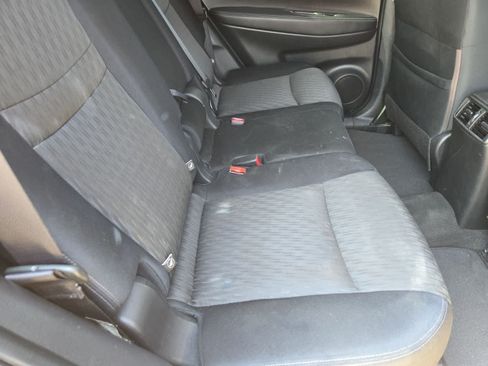 Used 2017 Nissan Rogue S FWD image 18