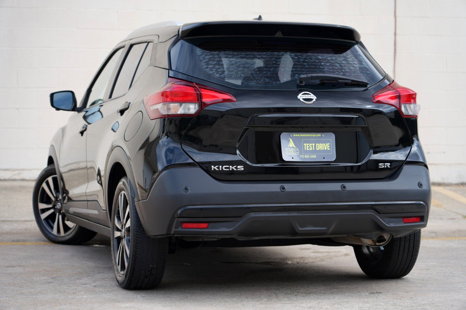 Used 2020 Nissan Kicks SR FWD image 5
