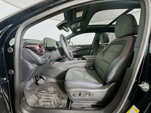 Used 2024 Chevrolet Blazer EV RS RWD image 13
