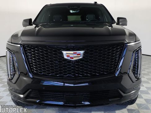 Used 2026 Cadillac Escalade Sport w/ Touring Package AWD/4WD image 2