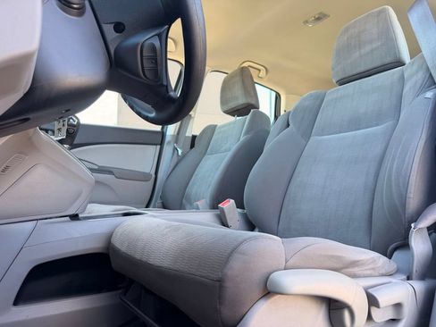 Used 2013 Honda CR-V LX image 29