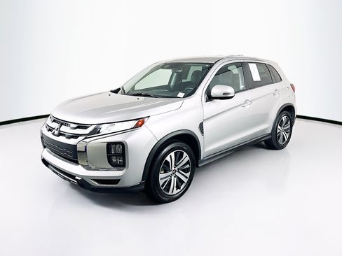 Used 2024 Mitsubishi Outlander Sport AWD image 3