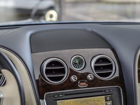 Used 2014 Bentley Flying Spur W12 AWD/4WD image 31