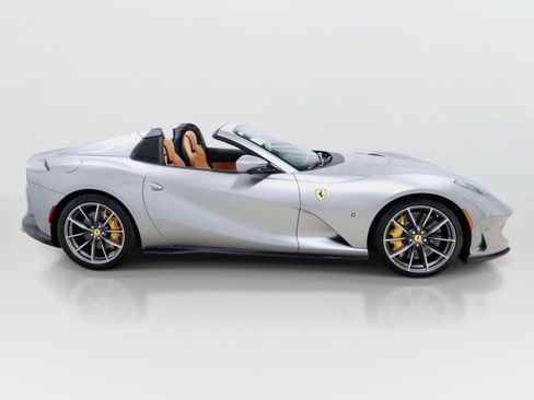 Certified 2021 Ferrari 812 GTS RWD image 6