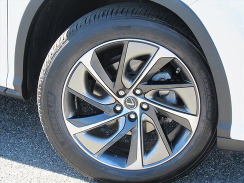 Used 2019 Lexus RX 350L Luxury image 6