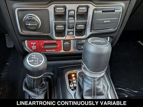 New 2026 Jeep Gladiator Mojave AWD/4WD image 19