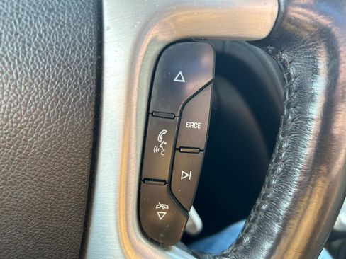 Used 2013 GMC Acadia SLT image 20