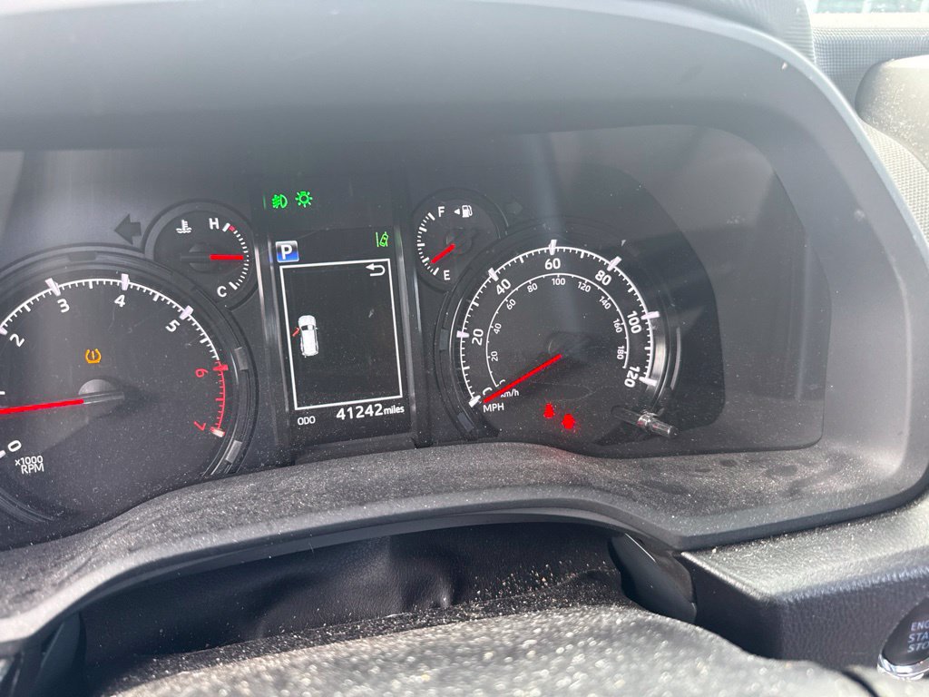 Used 2022 Toyota 4Runner SR5 Premium w/ Moonroof Package RWD image 3