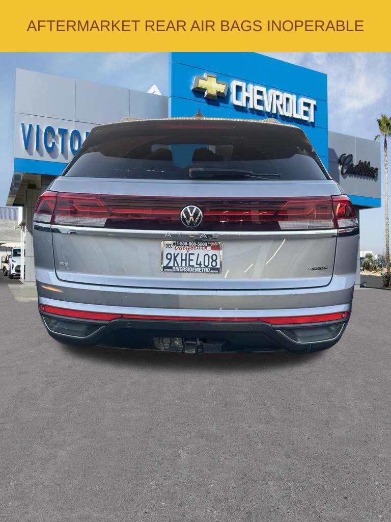 Used 2024 Volkswagen Atlas Cross Sport SE AWD/4WD image 5