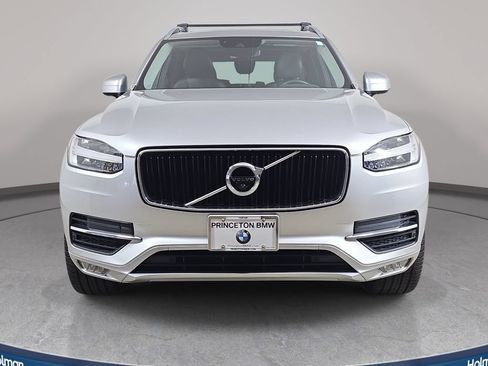 Used 2017 Volvo XC90 T6 Momentum w/ Vision Package AWD/4WD image 3