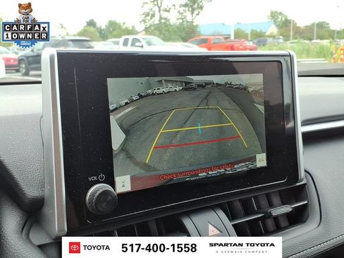 Used 2025 Toyota RAV4 LE AWD/4WD image 22