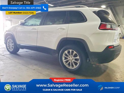 Used 2020 Jeep Cherokee Latitude w/ Cold Weather Group AWD/4WD image 3