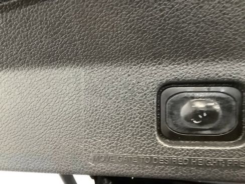 Used 2015 Ford Explorer Sport image 22