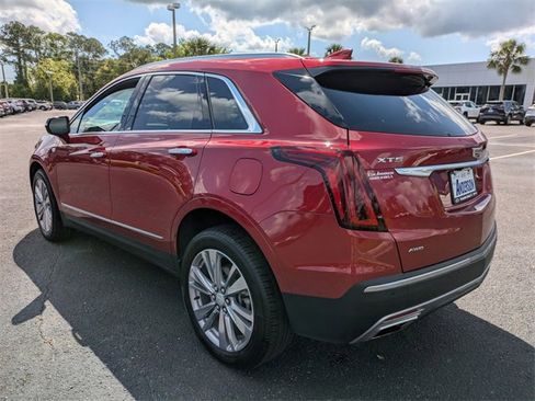 Used 2024 Cadillac XT5 Premium Luxury image 6