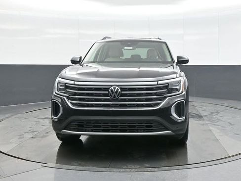 New 2026 Volkswagen Atlas SE image 2