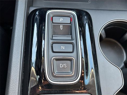 Used 2023 Honda Pilot EX-L image 16