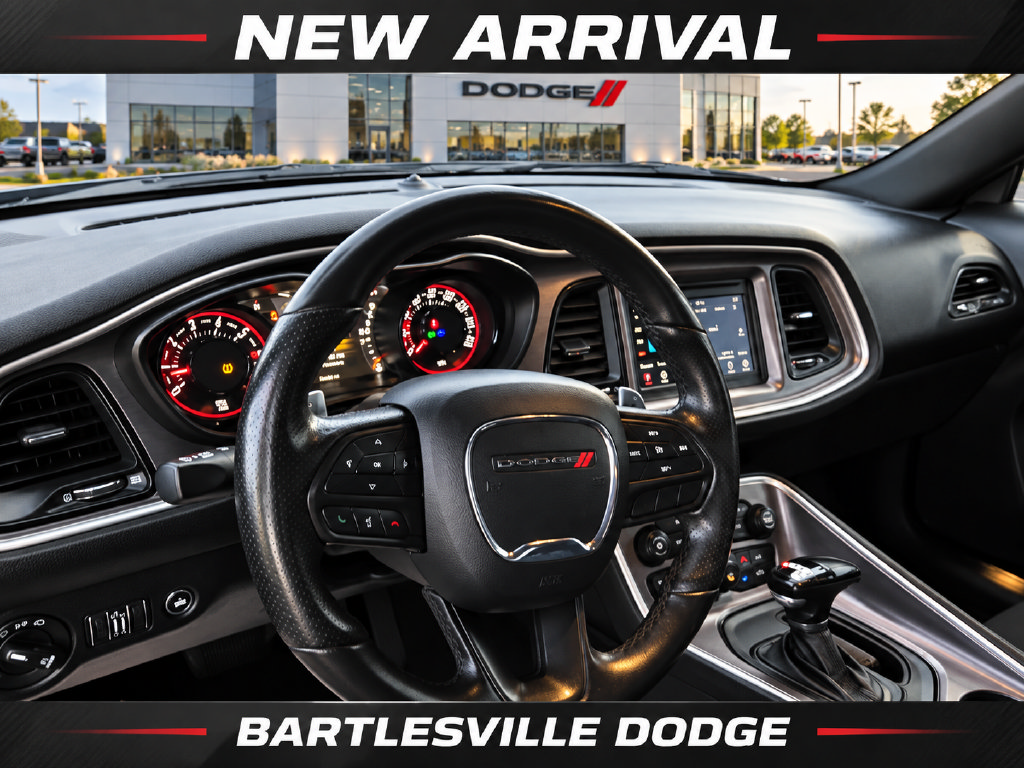 Used 2022 Dodge Challenger R/T w/ Blacktop Package RWD image 5