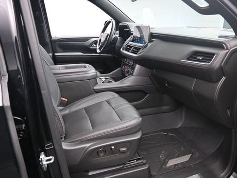 Used 2022 Chevrolet Tahoe RST w/ Luxury Package AWD/4WD image 29