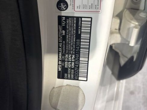 Used 2017 Mercedes-Benz E 300 image 41