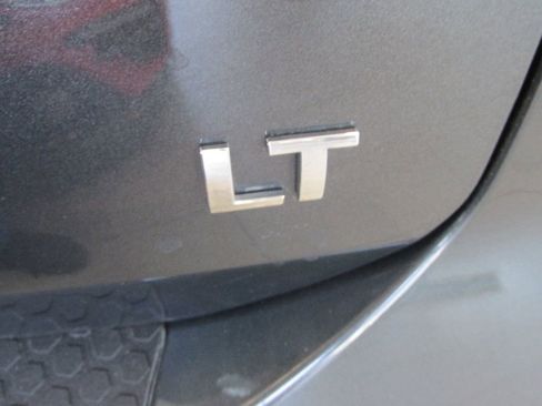 Used 2018 Chevrolet Equinox LT image 11