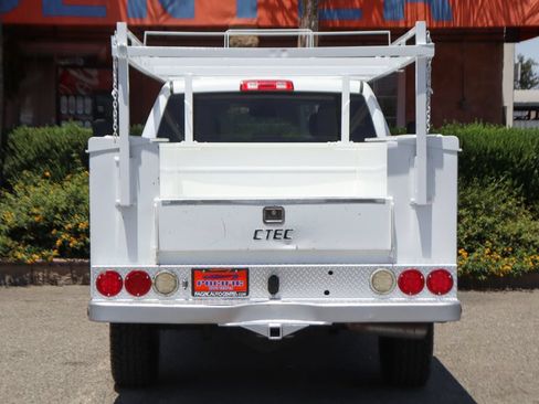 Used 2017 RAM 3500 Tradesman w/ Chrome Appearance Group AWD/4WD image 7
