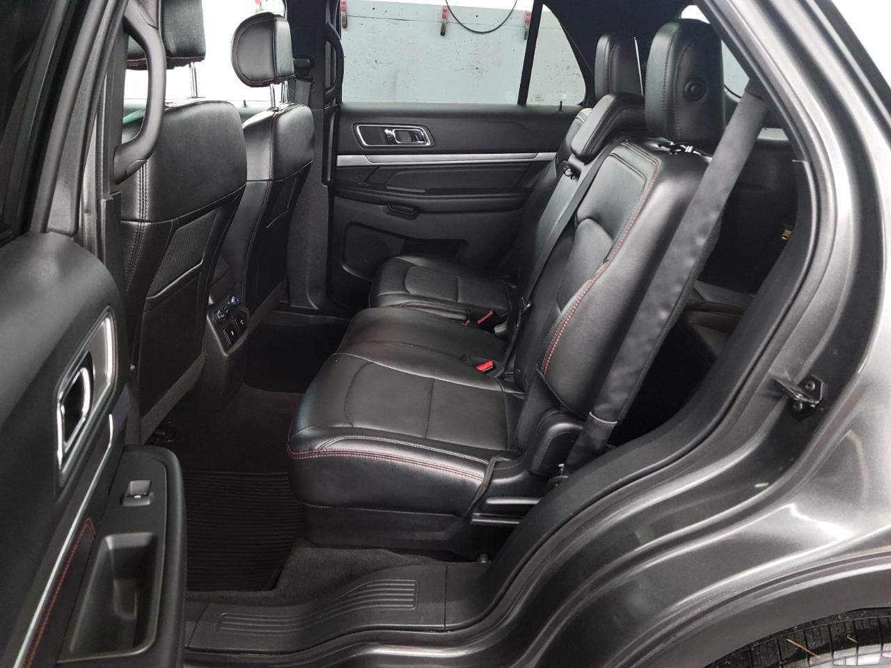 Used 2016 Ford Explorer Sport w/ Equipment Group 401A AWD/4WD image 13