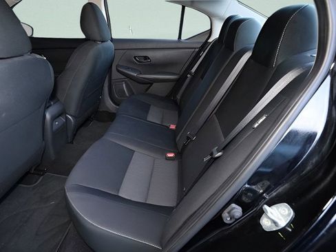 Used 2024 Nissan Sentra SV image 12