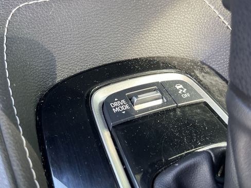 Used 2024 Toyota Corolla SE w/ SE Package FWD image 30