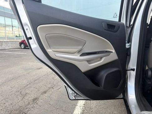 Used 2022 Ford EcoSport S AWD/4WD image 26
