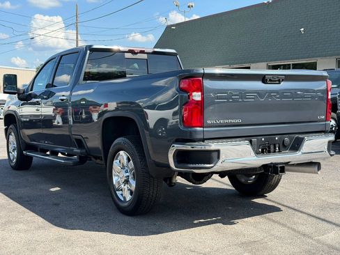 Used 2020 Chevrolet Silverado 3500 LTZ w/ LTZ Plus Package AWD/4WD image 7