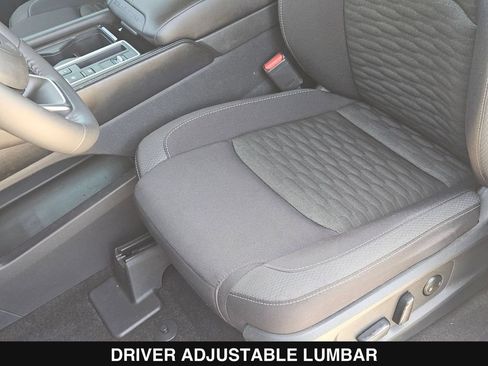 Used 2025 Nissan Pathfinder SV FWD image 14