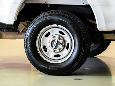 Used 2022 Ford F250 XL w/ STX Appearance Package image 46