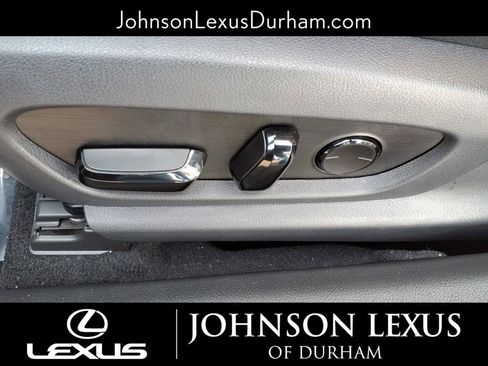 New 2025 Lexus ES 350 w/ Premium Package image 13