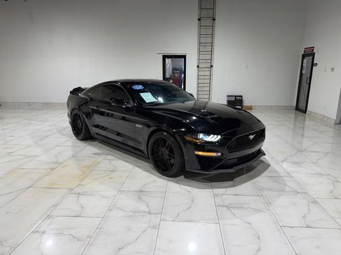 Used 2020 Ford Mustang GT Premium image 3
