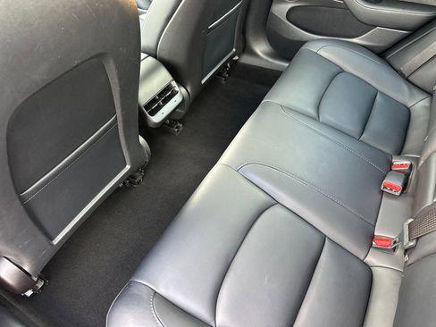 Used 2021 Tesla Model 3 Long Range image 12