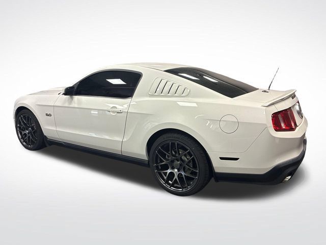 Used 2011 Ford Mustang GT Premium w/ Security Pkg RWD image 3