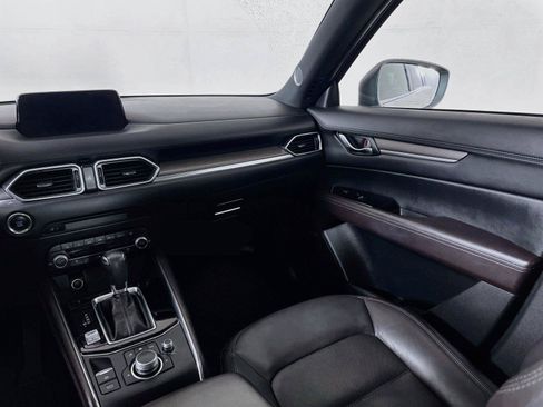 Used 2019 MAZDA CX-5 Signature AWD/4WD image 25