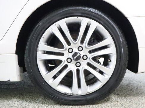 Used 2014 Lincoln MKZ Hybrid w/ Equipment Group 202A Reserve FWD image 21