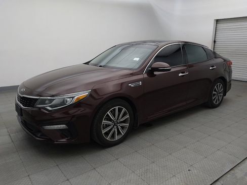 Used 2019 Kia Optima EX w/ EX Premium Package FWD image 2