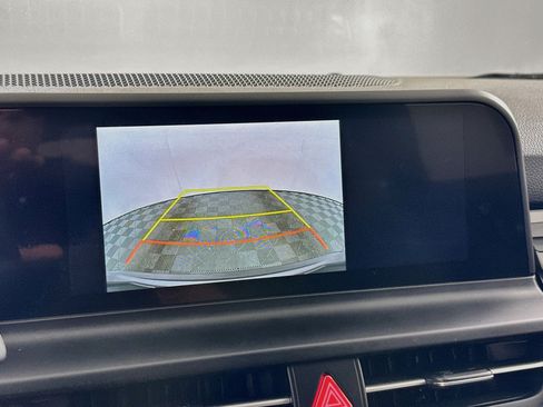 Used 2025 Kia Seltos S FWD image 23