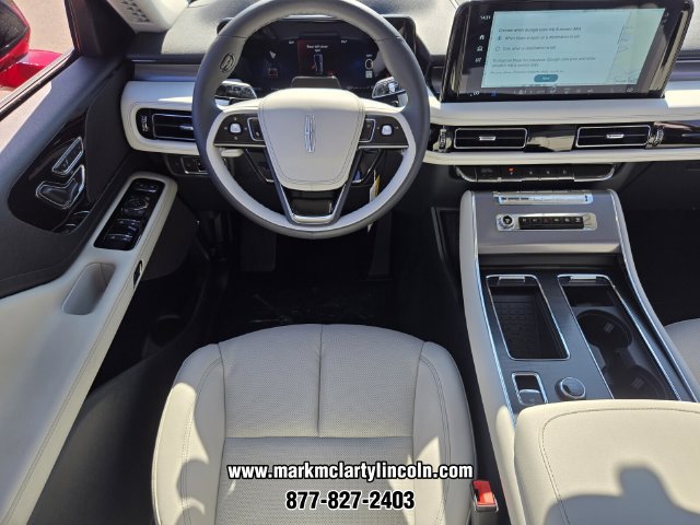 New 2026 Lincoln Aviator 2WD w/ Jet Appearance Package image 11