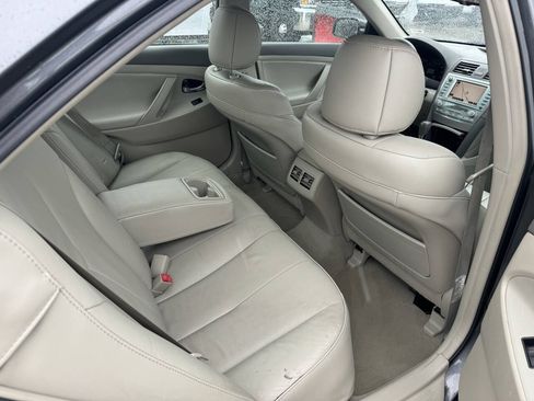 Used 2009 Toyota Camry Hybrid FWD image 11