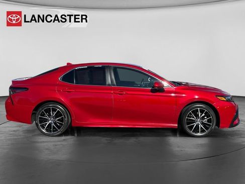 Certified 2022 Toyota Camry SE FWD image 8