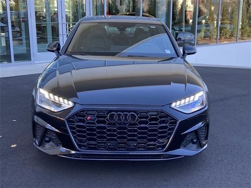 Used 2023 Audi S4 Premium Plus w/ Premium Plus Package image 2