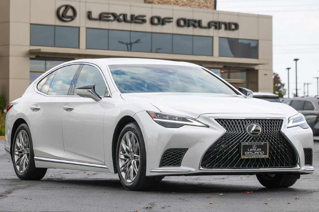Certified 2022 Lexus LS 500 AWD w/ Interior Upgrade Package image 1