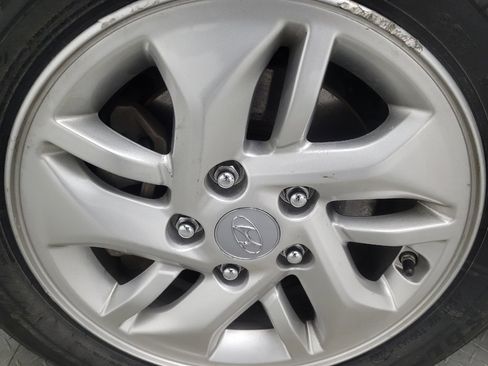 Used 2021 Hyundai Venue SE image 31