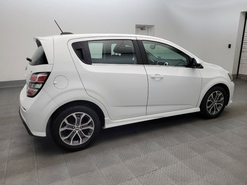 Used 2017 Chevrolet Sonic LT FWD image 10
