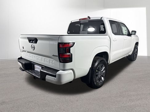 New 2026 Nissan Frontier SV w/ All-Weather Content Package image 34